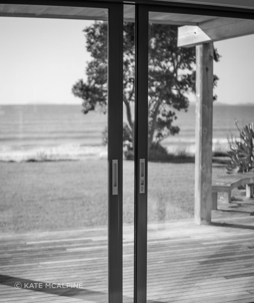 DOORBW-1.jpg