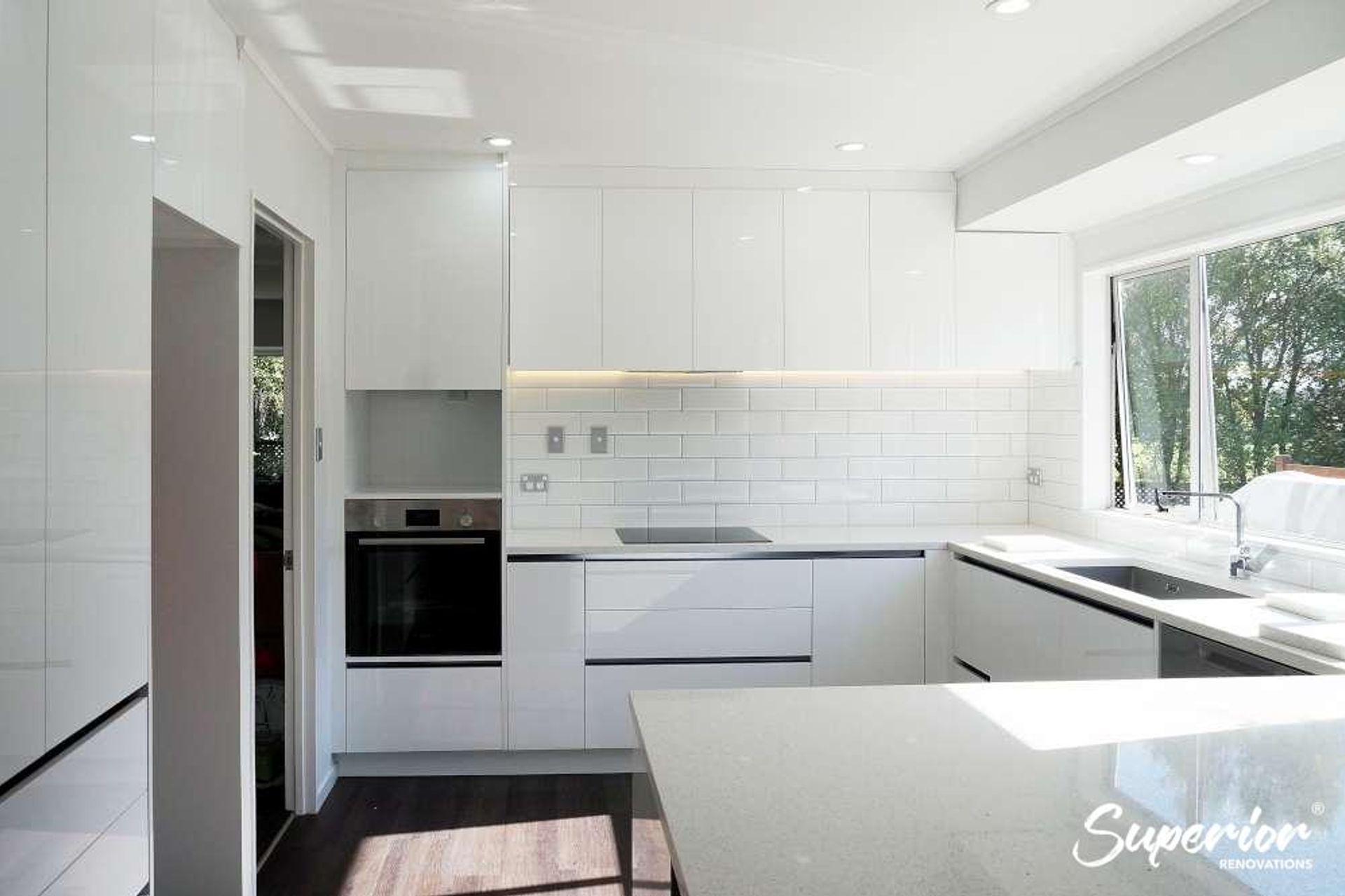 Open vs Closed Kitchens: What are the Differences? A Kitchen Designer's Perspective
