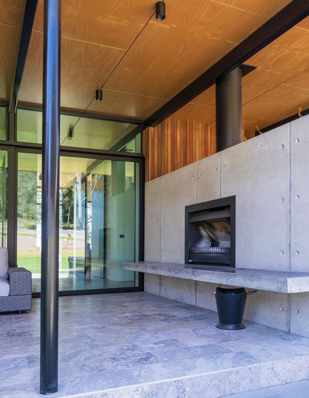 Merimbula House is designed to heat and cool itself without air-conditioning.