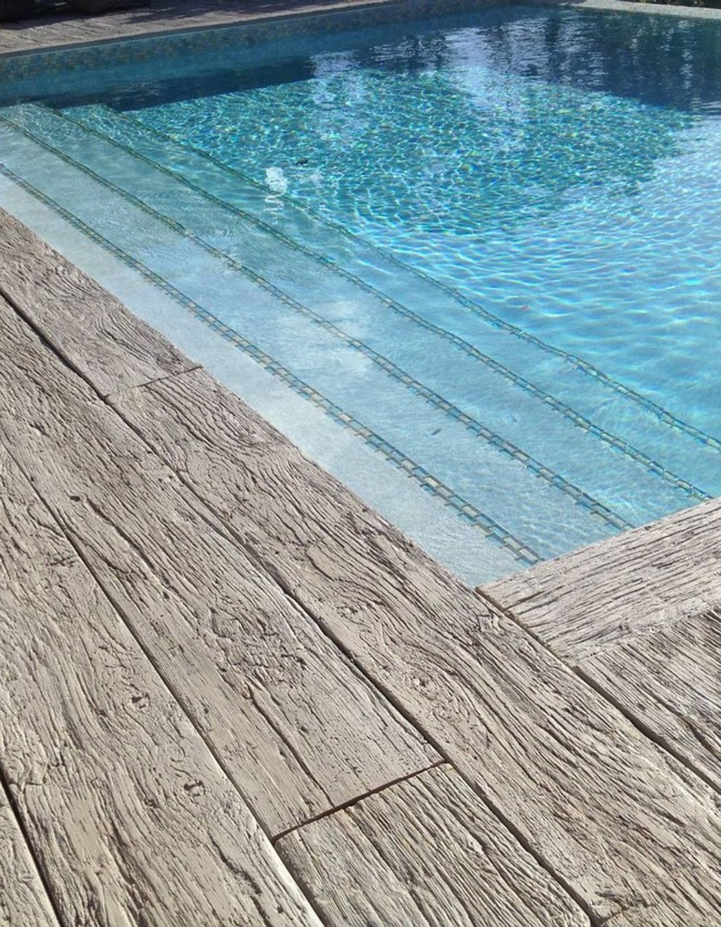 Driftwood weathered oak decking by Millboard Decking
