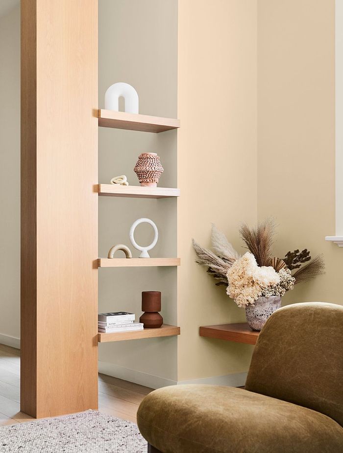 STYLING: BREE LEECH. PHOTOGRAPHER: LISA COHEN. COLOURS: DULUX KAURI CLIFFS AND KUAOTUNU.