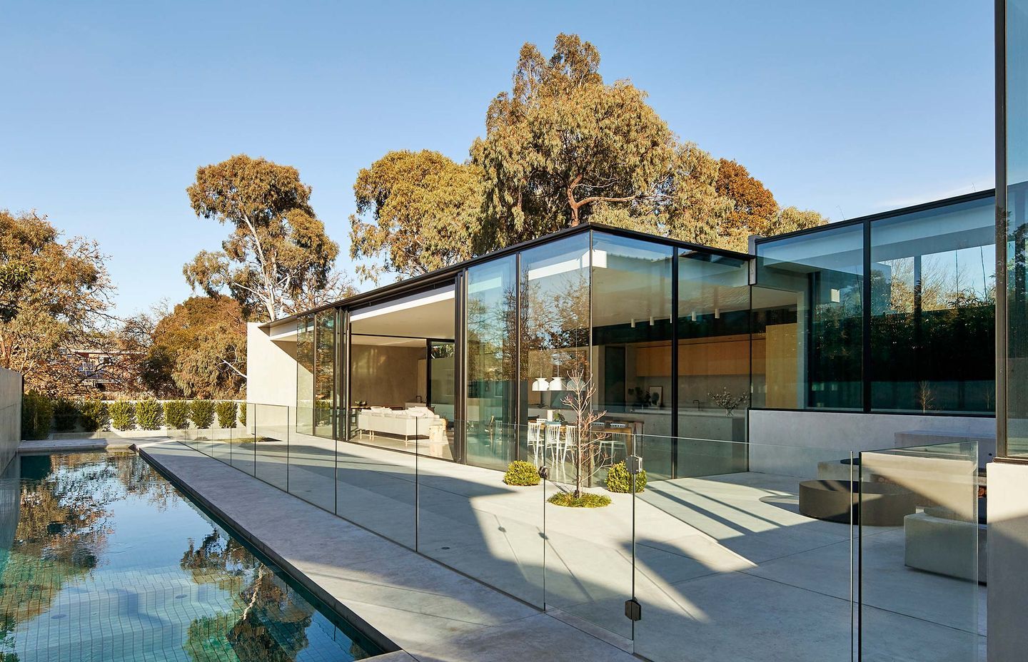 Salmon by FGR Architects | Photography by Peter Bennetts