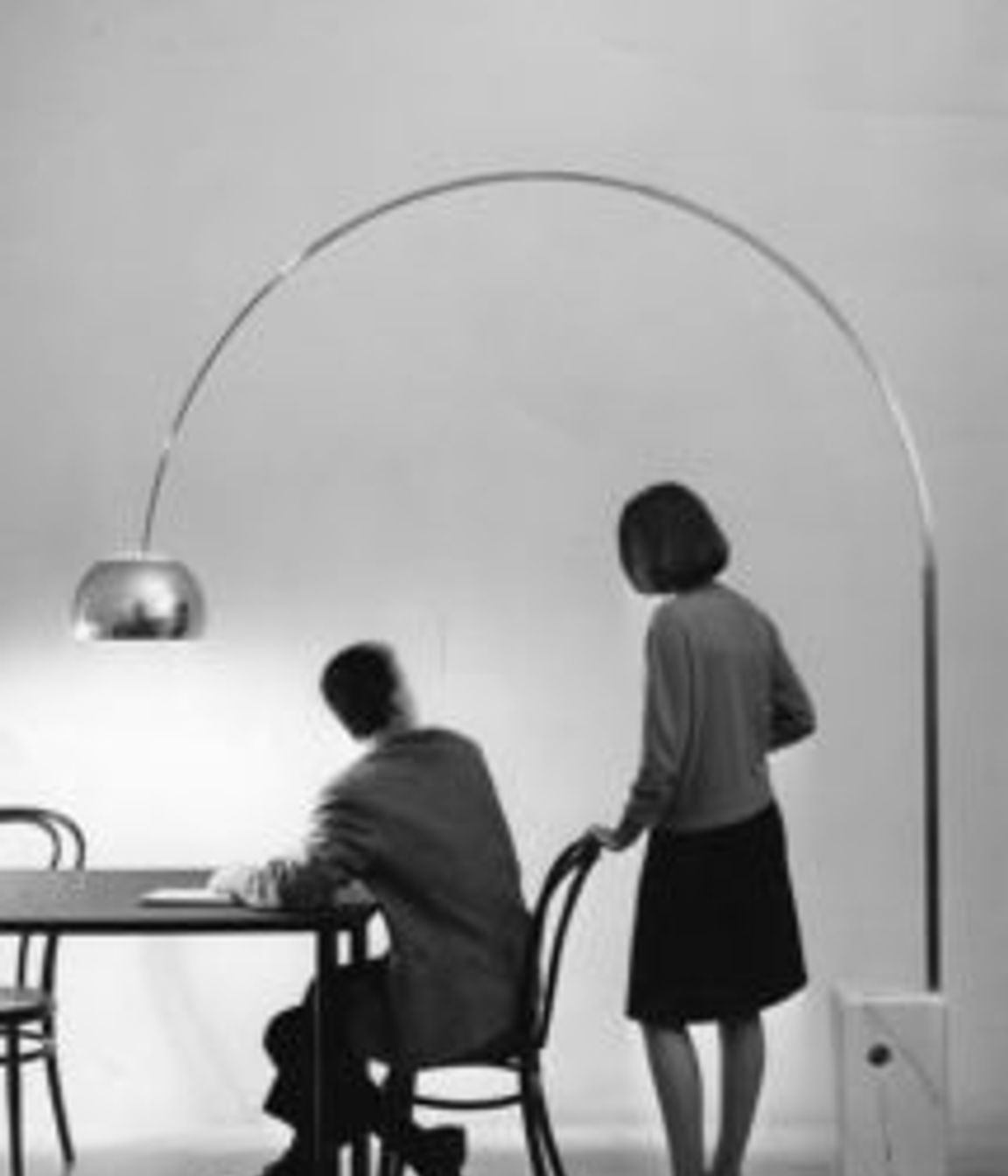 What is Mid-Century Modern Style?