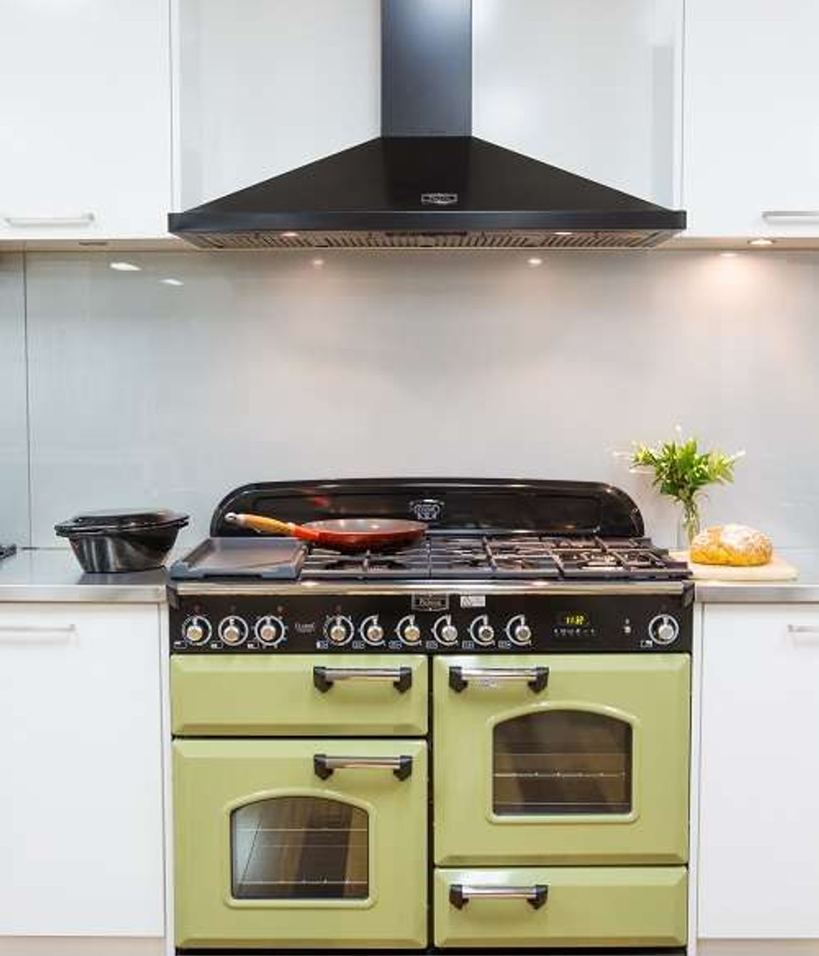 Falcon Classic Deluxe 110 Dual Fuel Range Cooker &amp; Canopy