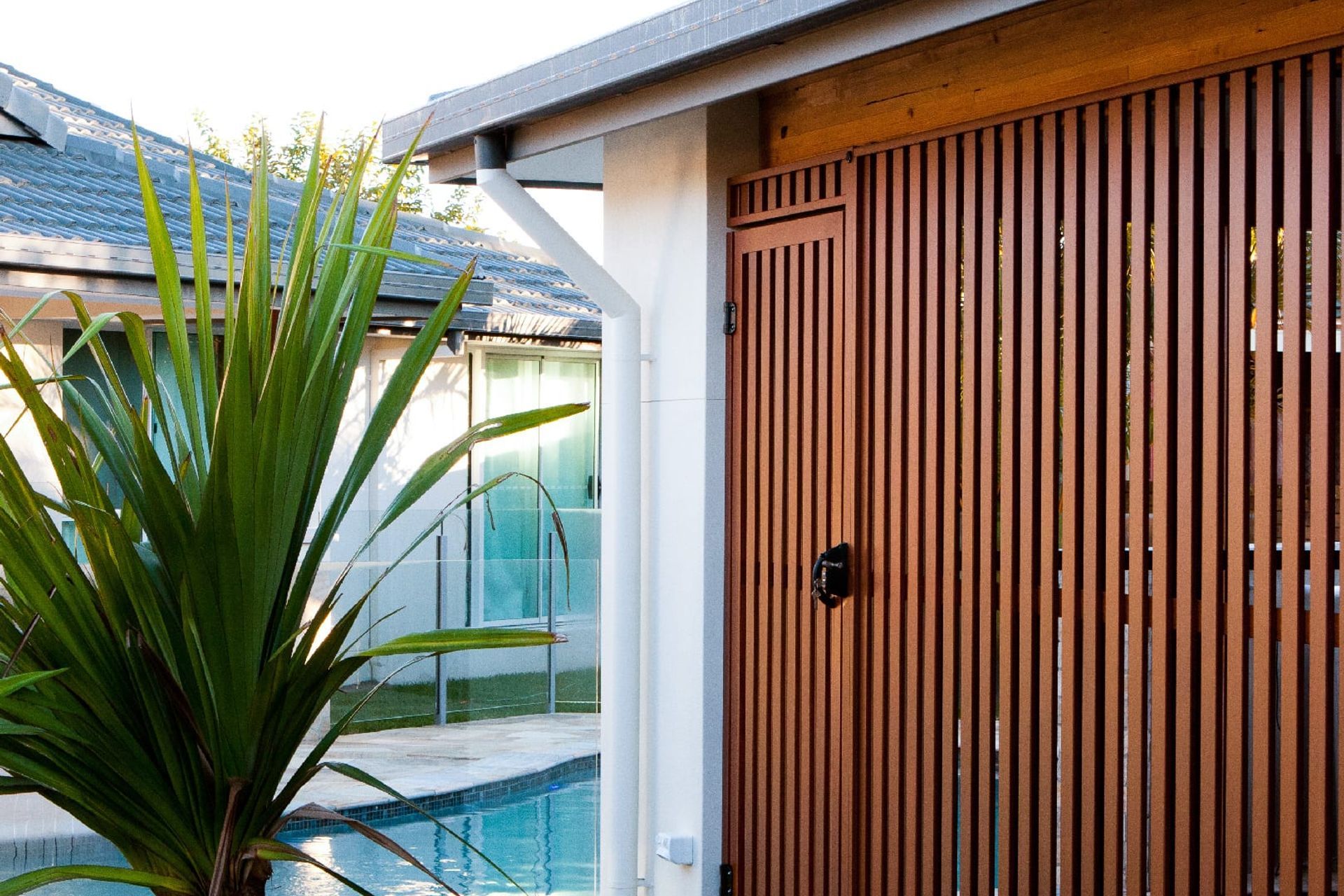 Mood Timber - Knotwood Gates