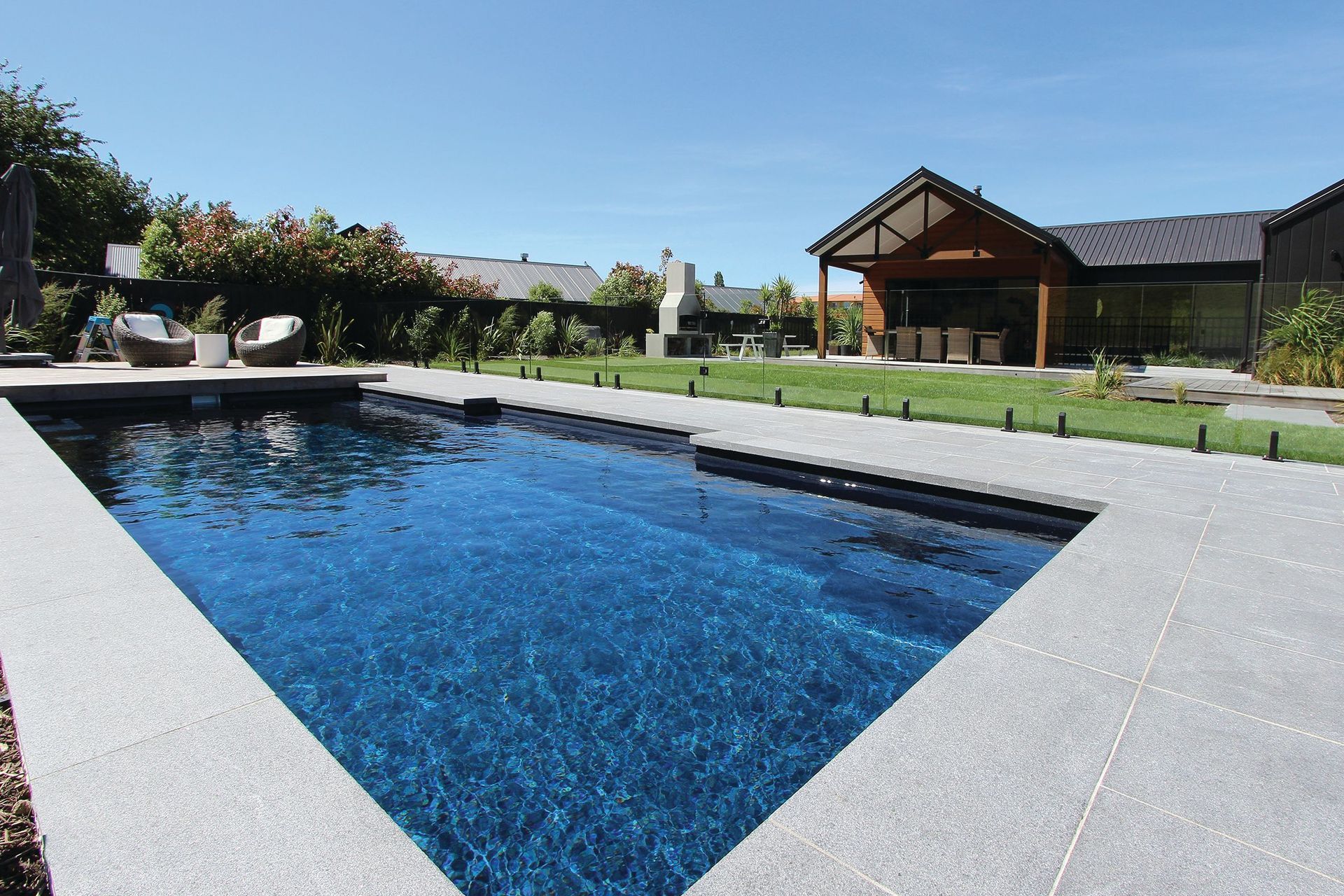 Grey Granite Dropface Coping & Paving