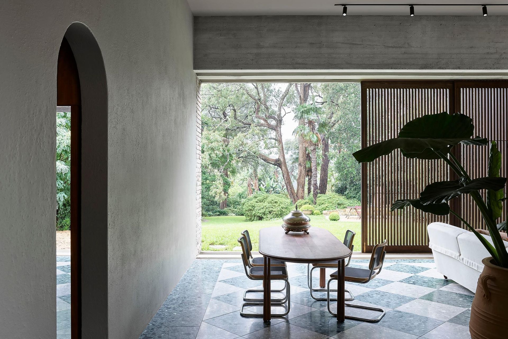 Garden House by Arent&Pyke | Photography by Anson Smart