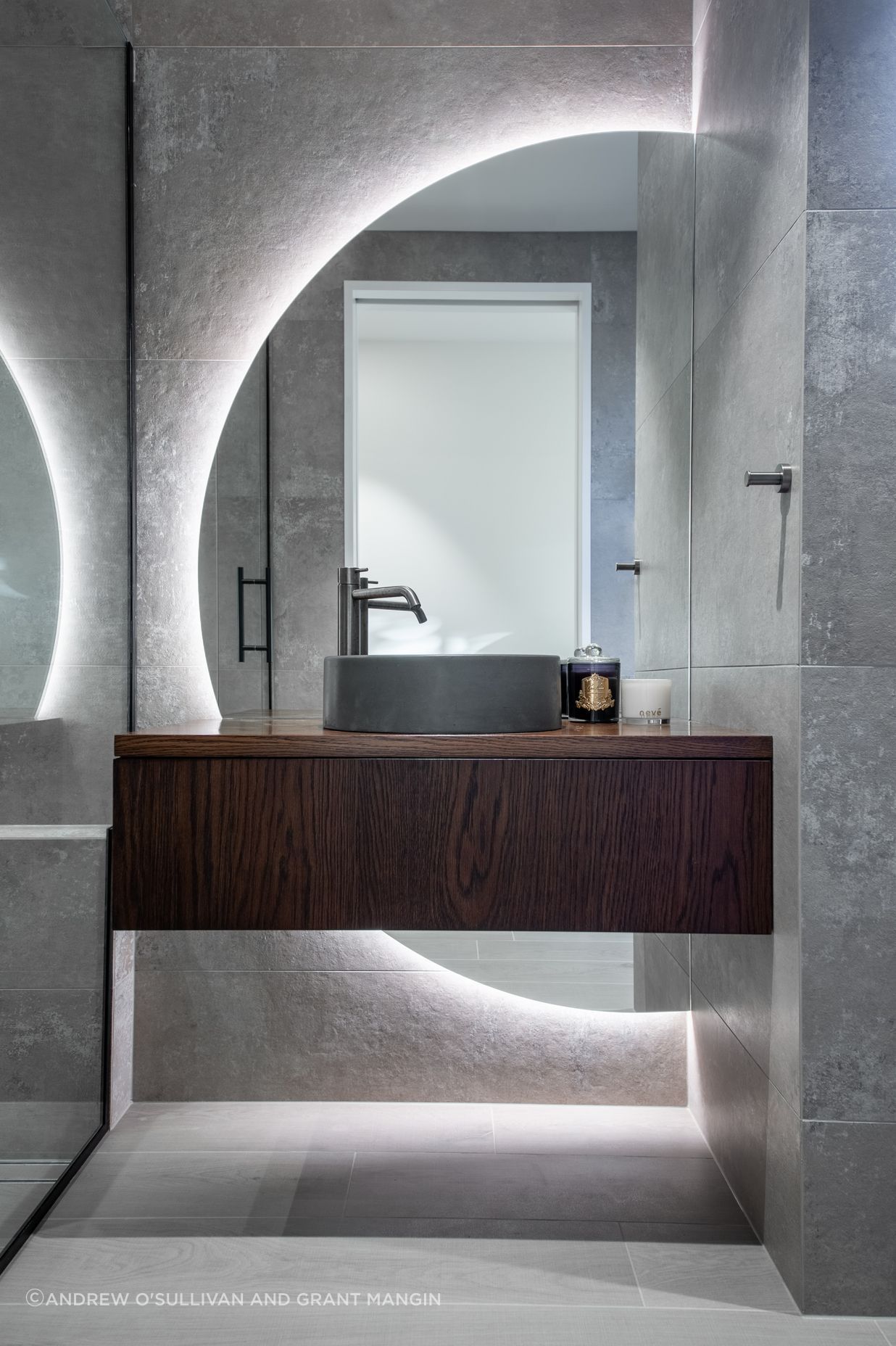 The selection of tiles throughout the bathrooms have come from Brymac Tiles, well known in Canterbury for supplying and installing high-quality tiles.