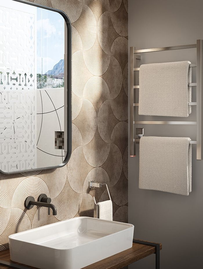 CUBIC 6 Bar 530mm heated towel rail with PTSelect Switch (US model shown here - square cover plate)