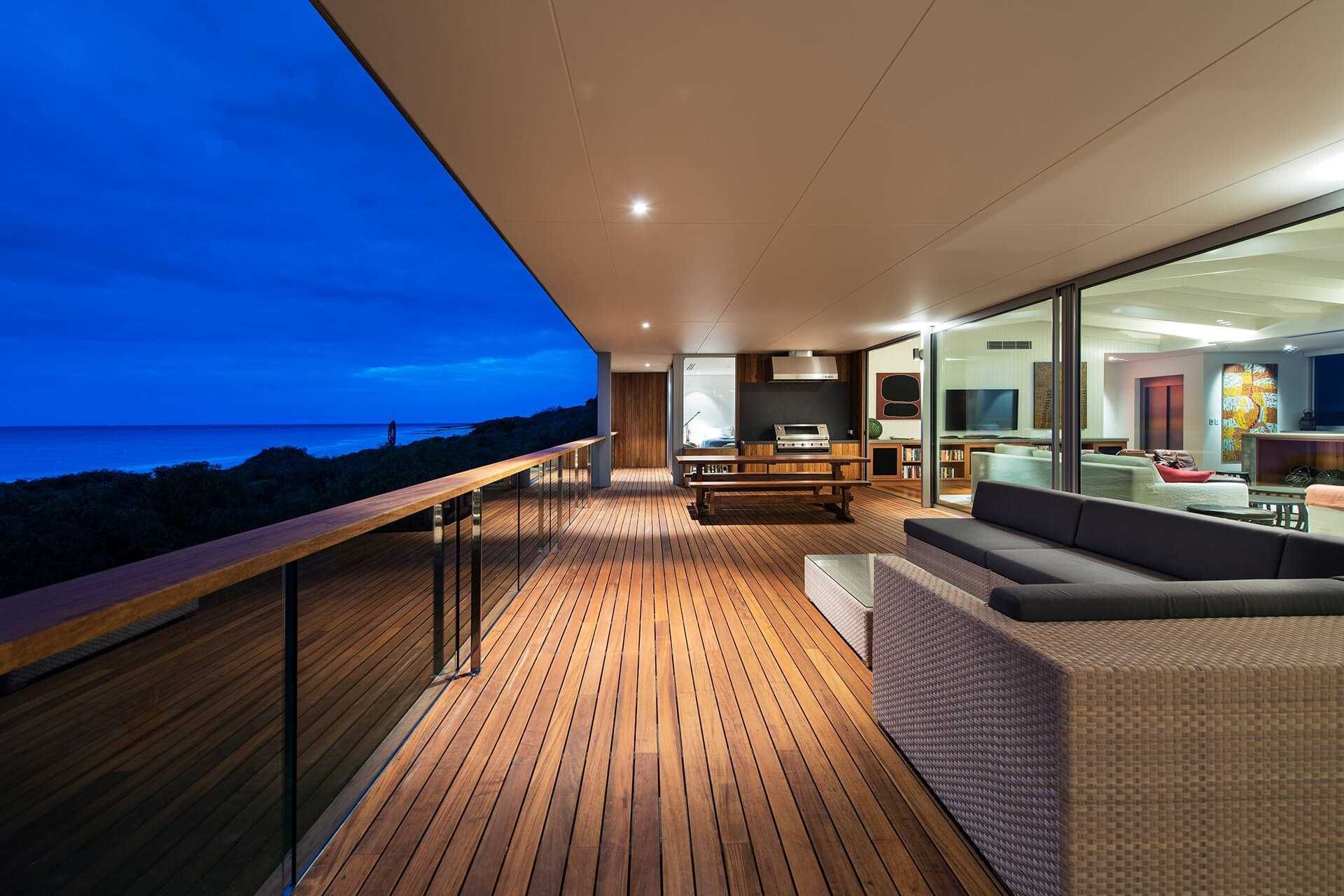 Mortlock Timber - Metroplank Timber Decking