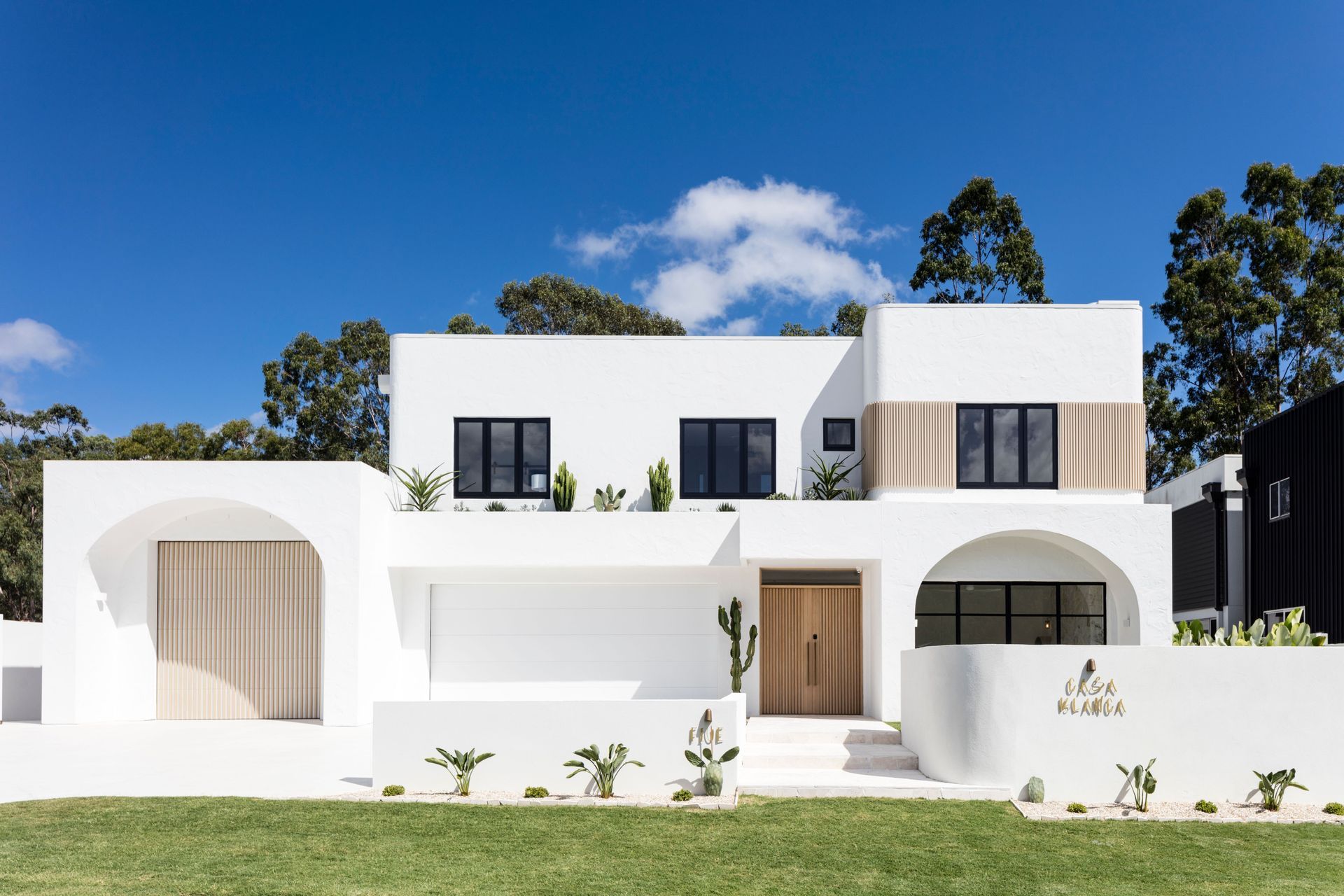 Birchwood Residence by KODA Design | Photography by Lucas Muro