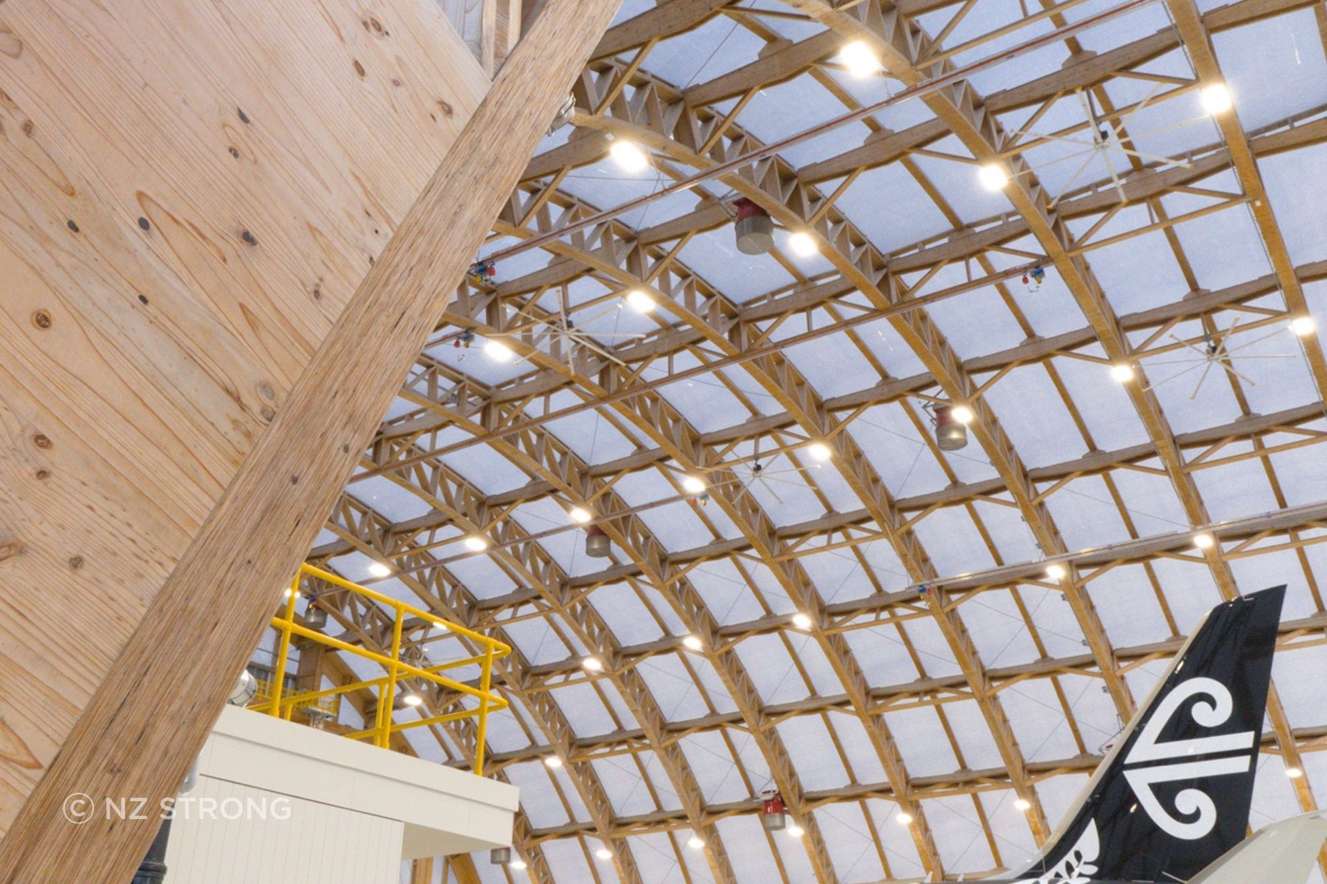 Hanger-2.jpg