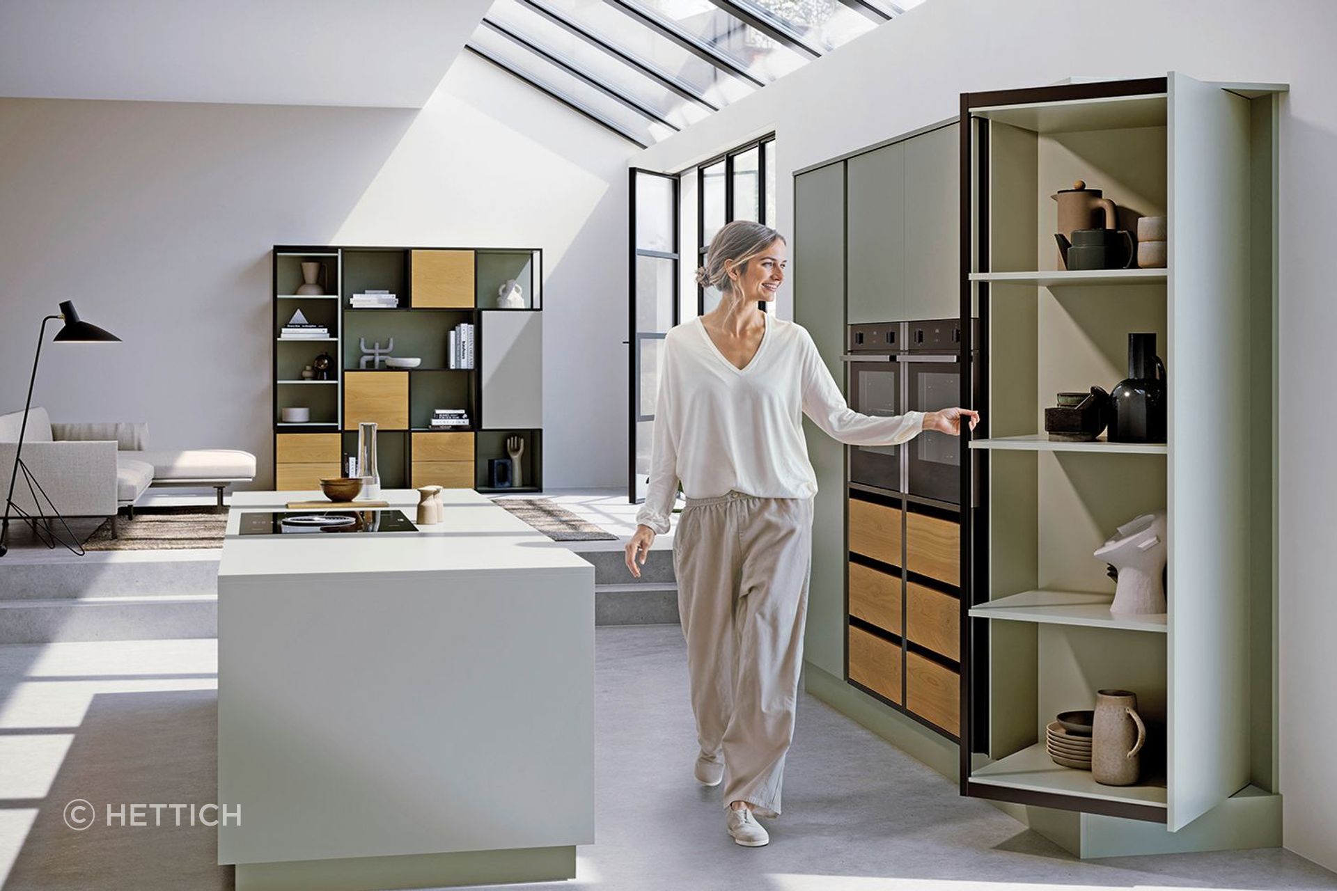 HettichFurnSpinv01akorshop.jpg