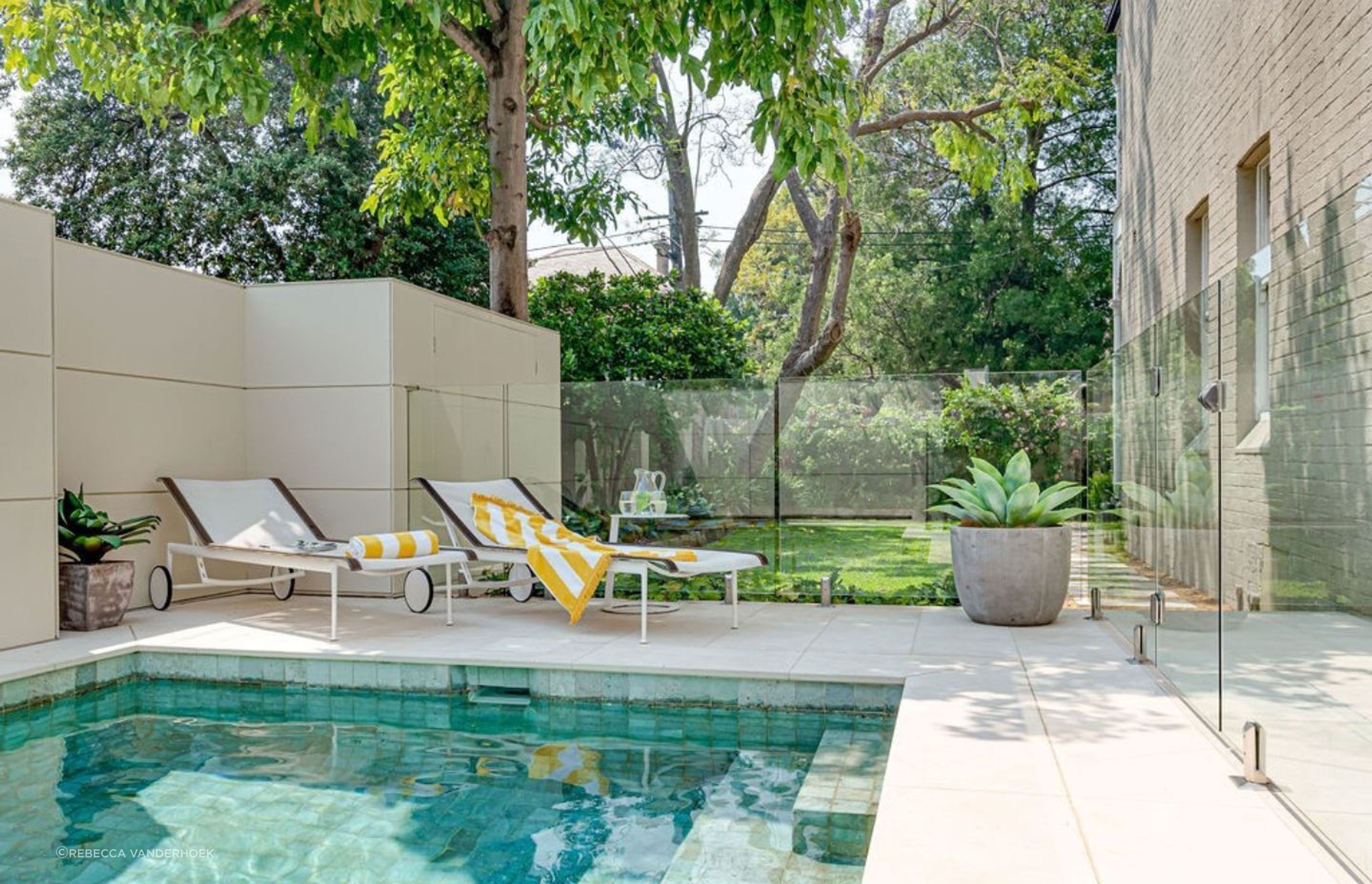 Tavira Limestone Alfresco | Gardner Design &amp; Construction