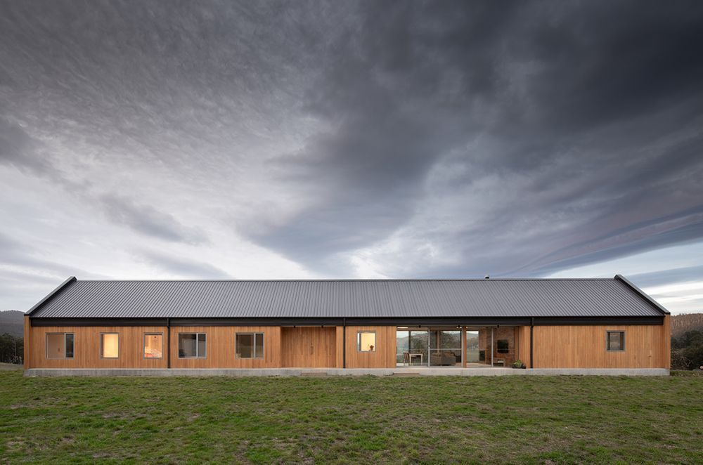 The design draws inspiration from traditional long houses. Photographer: Thomas Ryan.