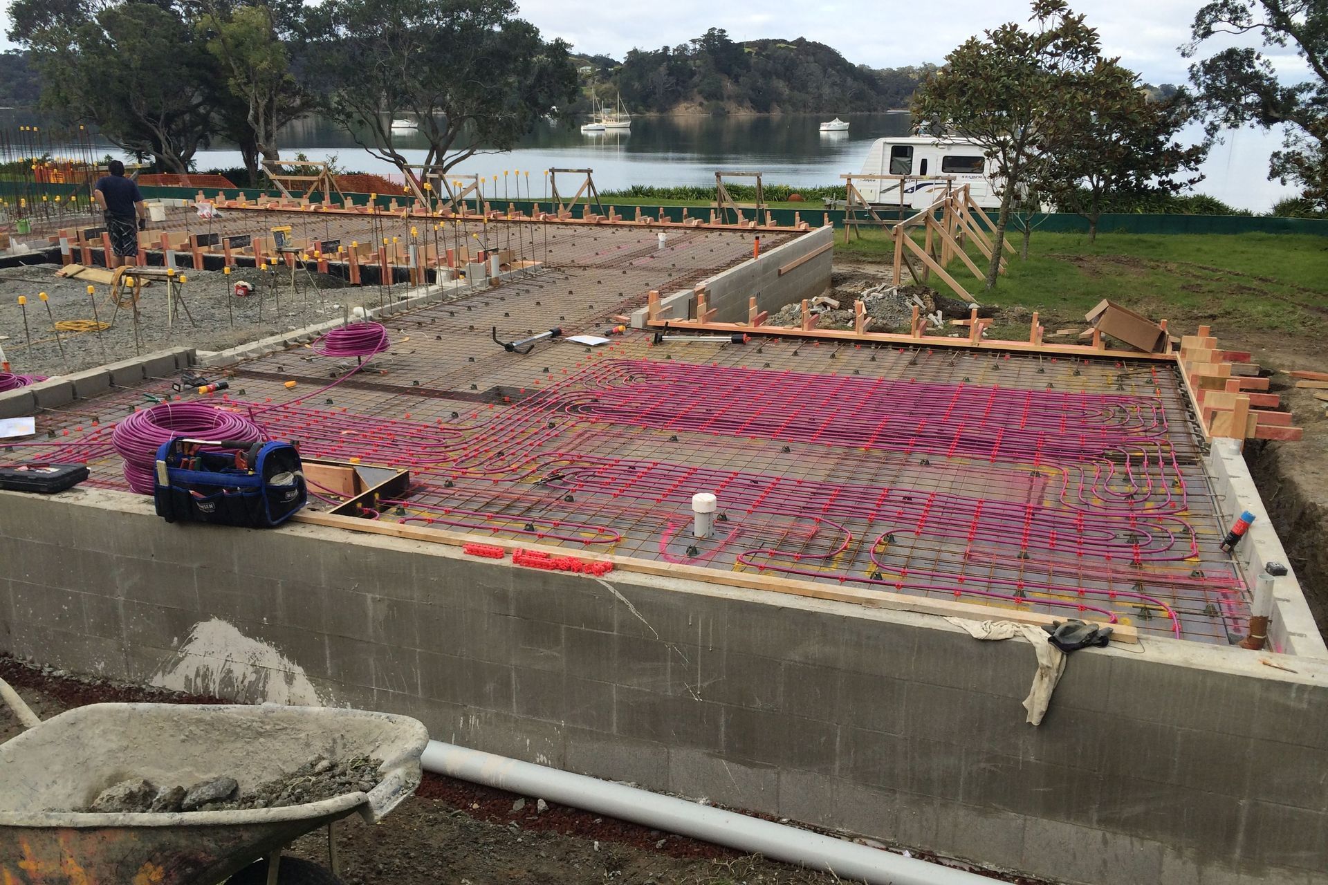 Underfloor Heating is ideal for new homes. Using Rehau’s diffusion plate system, it can be installed either in a concrete slab or under a wooden floor between the joists.