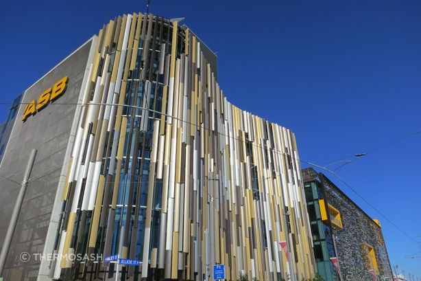 ASB North Wharf, Auckland, completed in 2013 gained a 5 Green Star rating in 2019 (NZ excellence for sustainability) due to it being such an energy efficient building, even six years after completion. Thermosash delivered a total clad solution.