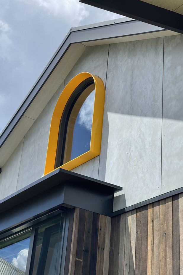 Final touches at Blackheath