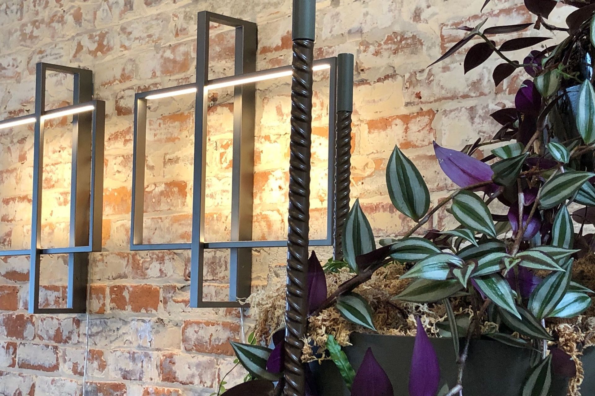 Designers' Collection is the sole distributor in New Zealand of pieces by Italian designers Exteta, Edizione and VeniceM.