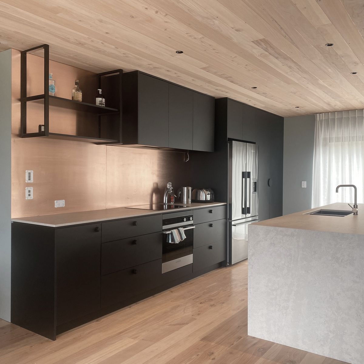 Two couples, one beautiful bach build
