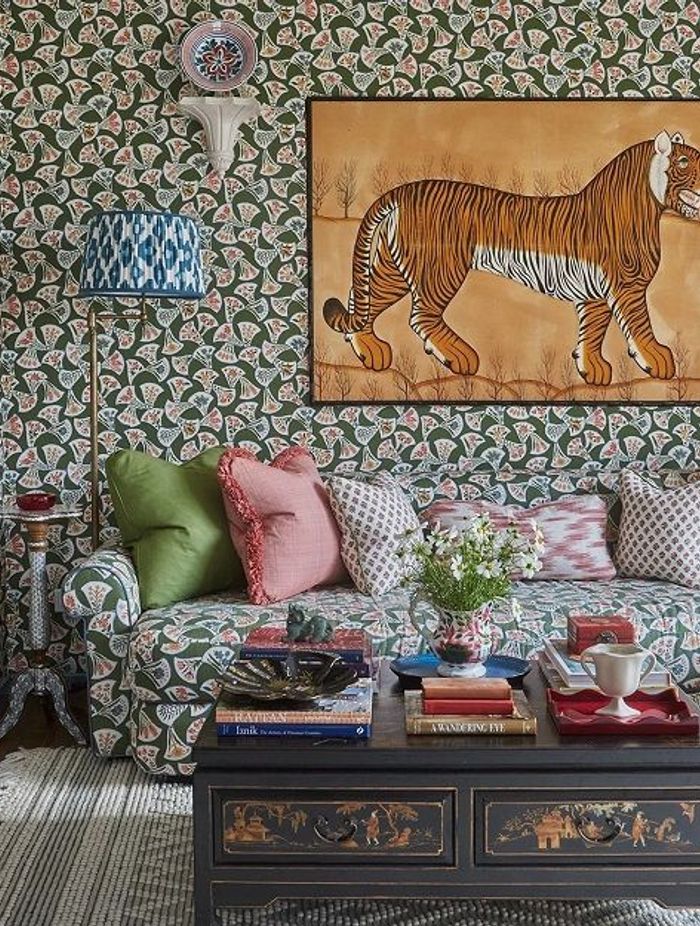 Design by Elizabeth Hay. Alecia Neo