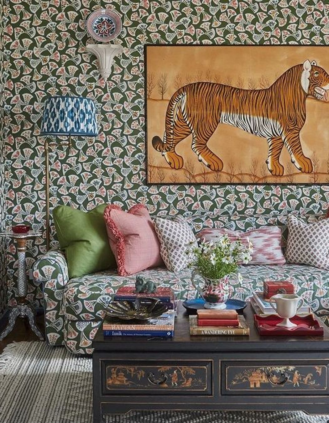 Design by Elizabeth Hay. Alecia Neo