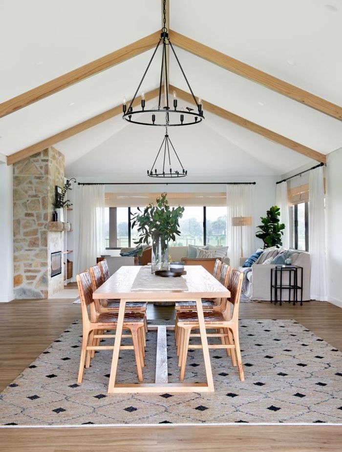 Modern Farmhouse by Linda Woods Design | Lighting by ALTI Lighting