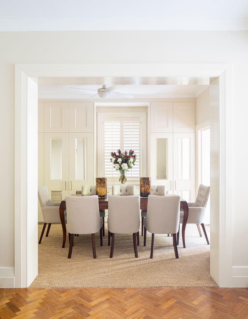 Grand Apartment Living by MILEHAM | WINNER, 2022 Master Builder's Association Excellence in State Awards | Photography by Phu Tang