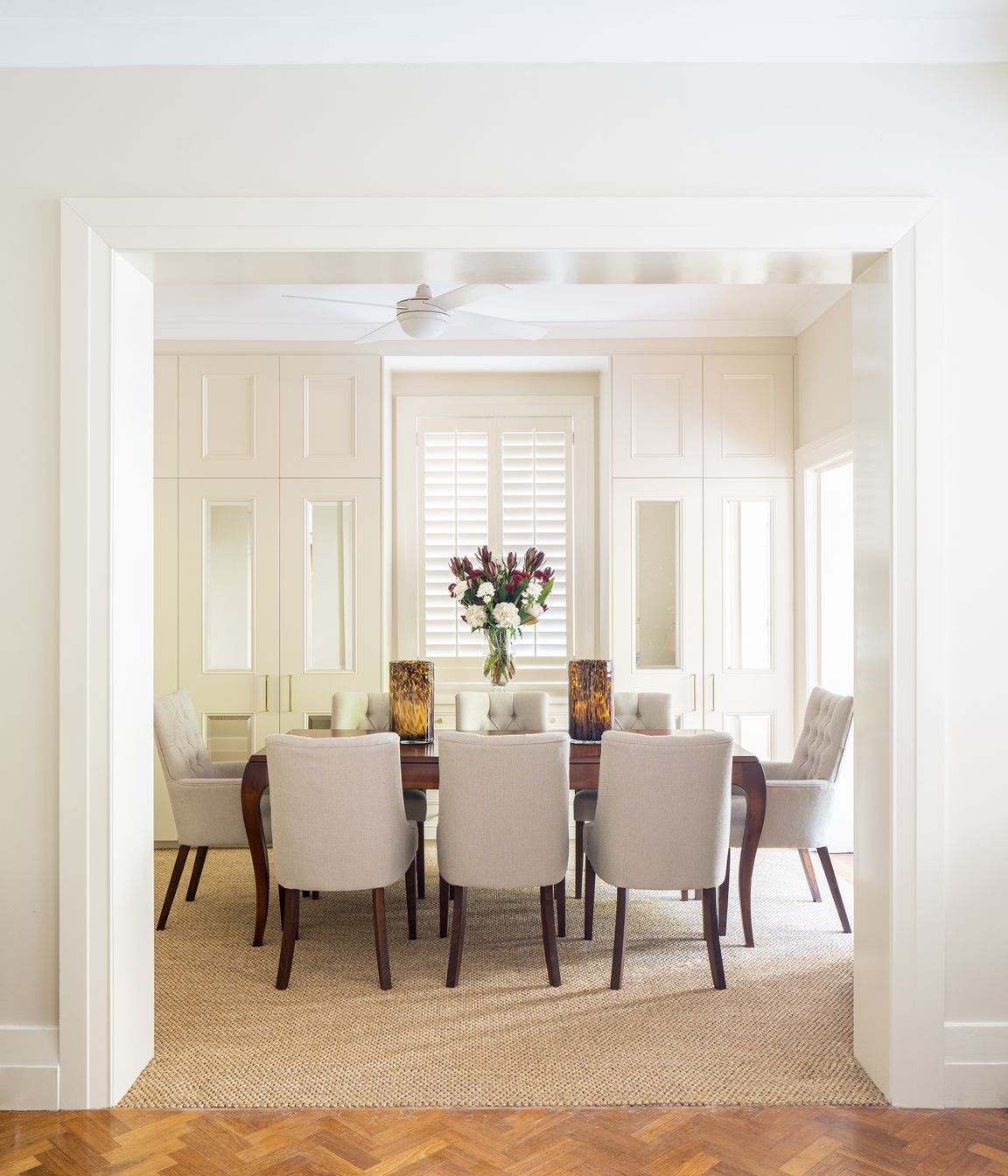 Grand Apartment Living by MILEHAM | WINNER, 2022 Master Builder's Association Excellence in State Awards | Photography by Phu Tang