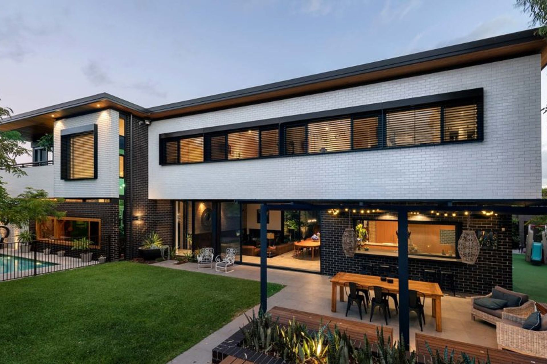 Expert Teams Create Great Projects