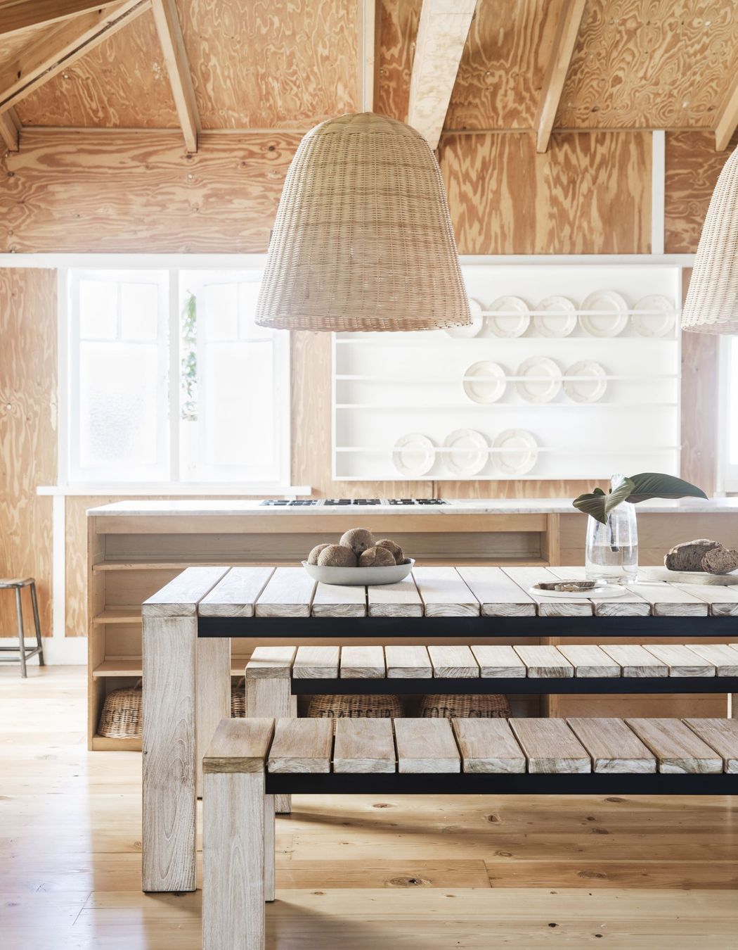 Choosing The Right Outdoor Dining Setting For Your Lifestyle