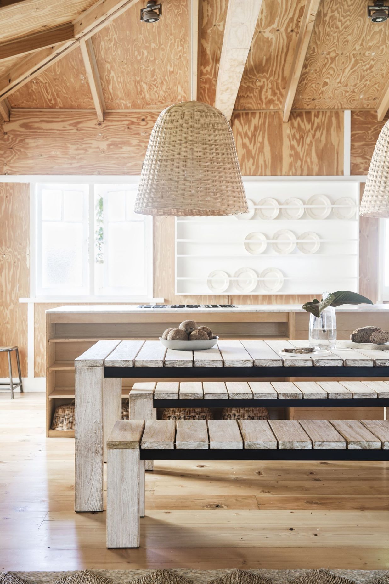 Choosing The Right Outdoor Dining Setting For Your Lifestyle