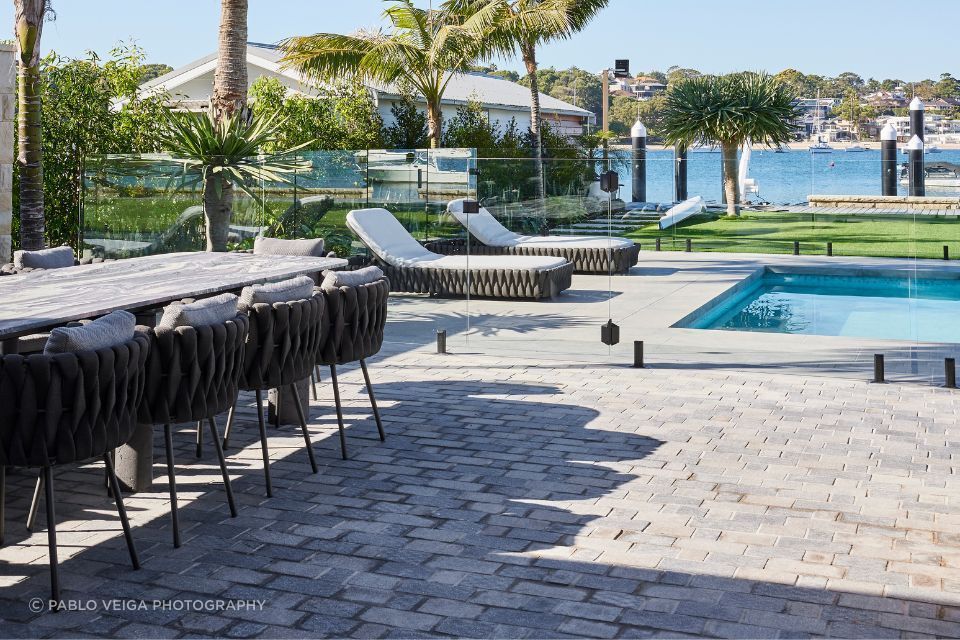 Two Tone Porphyry Cobblestones | EB Interiors | Ben Richardson Building