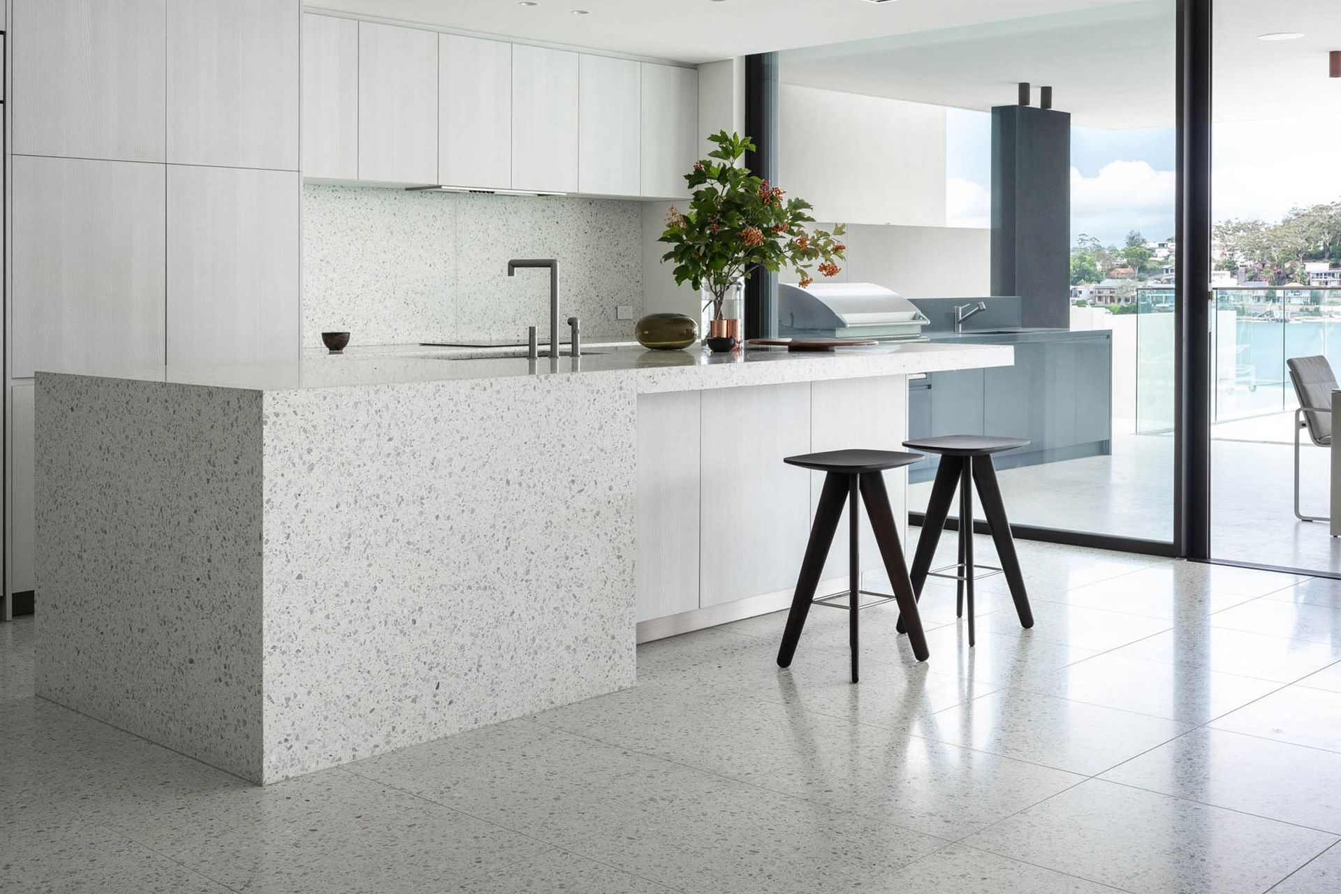 Kyle Bay River House by Poliform | Photography by Tom Ferguson