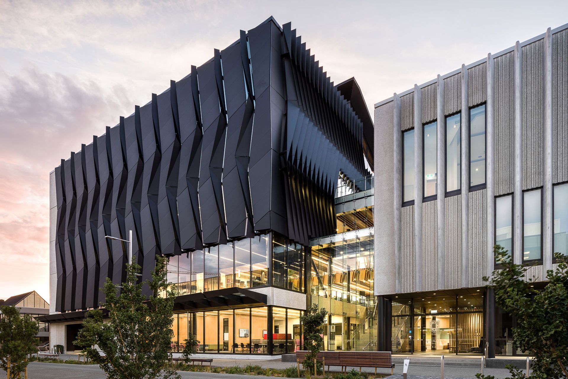 A modern façade featuring the Alucolux Solid A1 Aluminum Facade Panel.