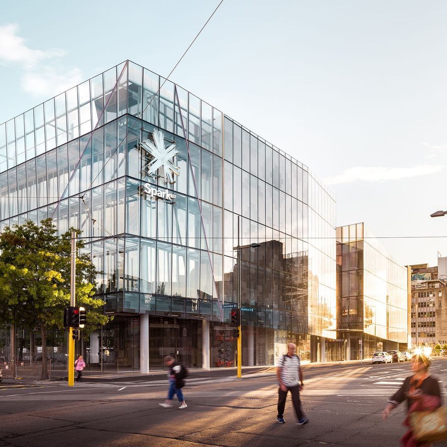 Designing a crystalline façade