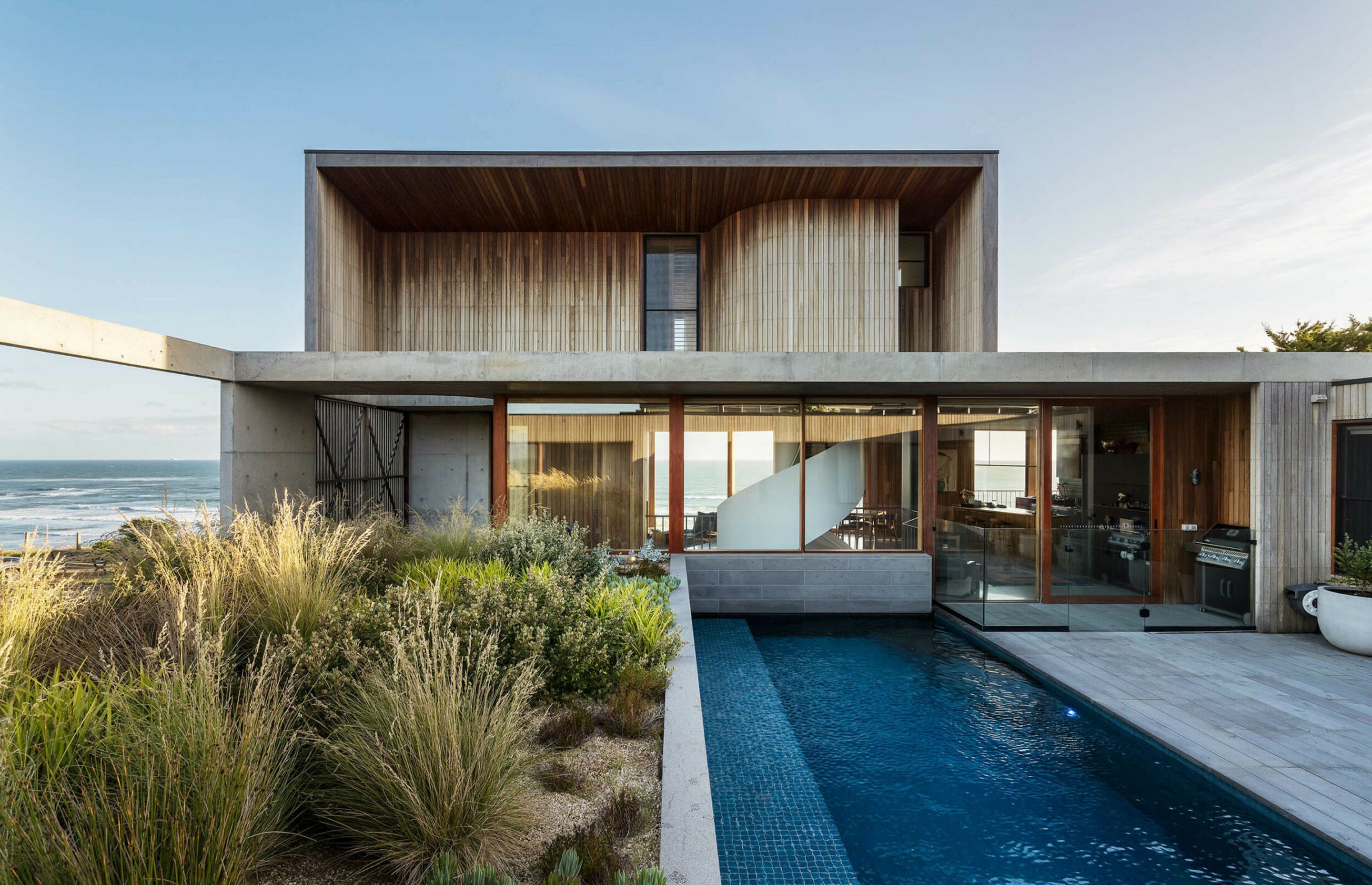 Cliff House by Bethany Williamson Landscape Architecture | Photography by Derek Swalwell, Mitch Lyons