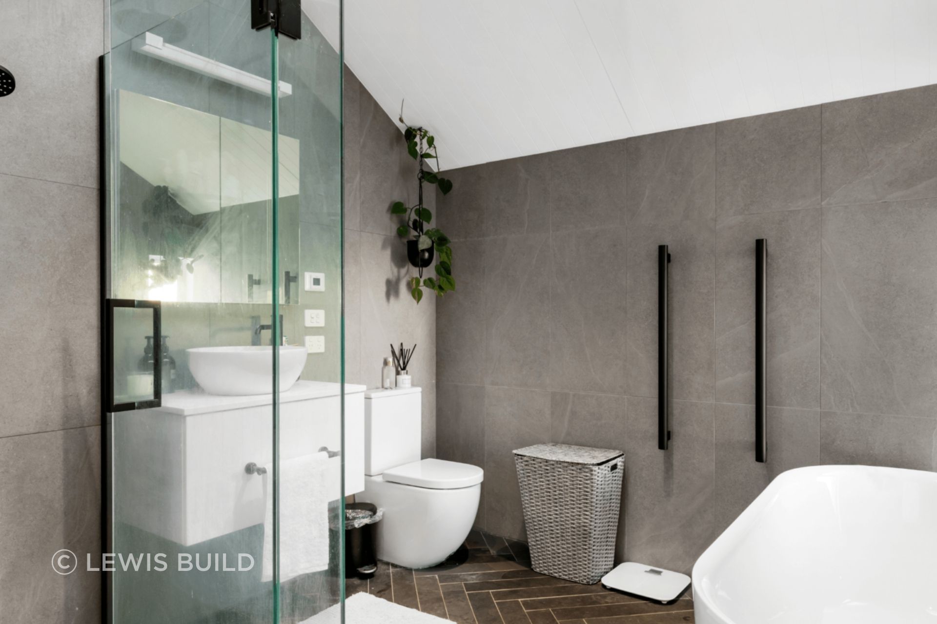 Lewis-Build-ArchiPro-Images-1920-x-1280-2-v3.jpg