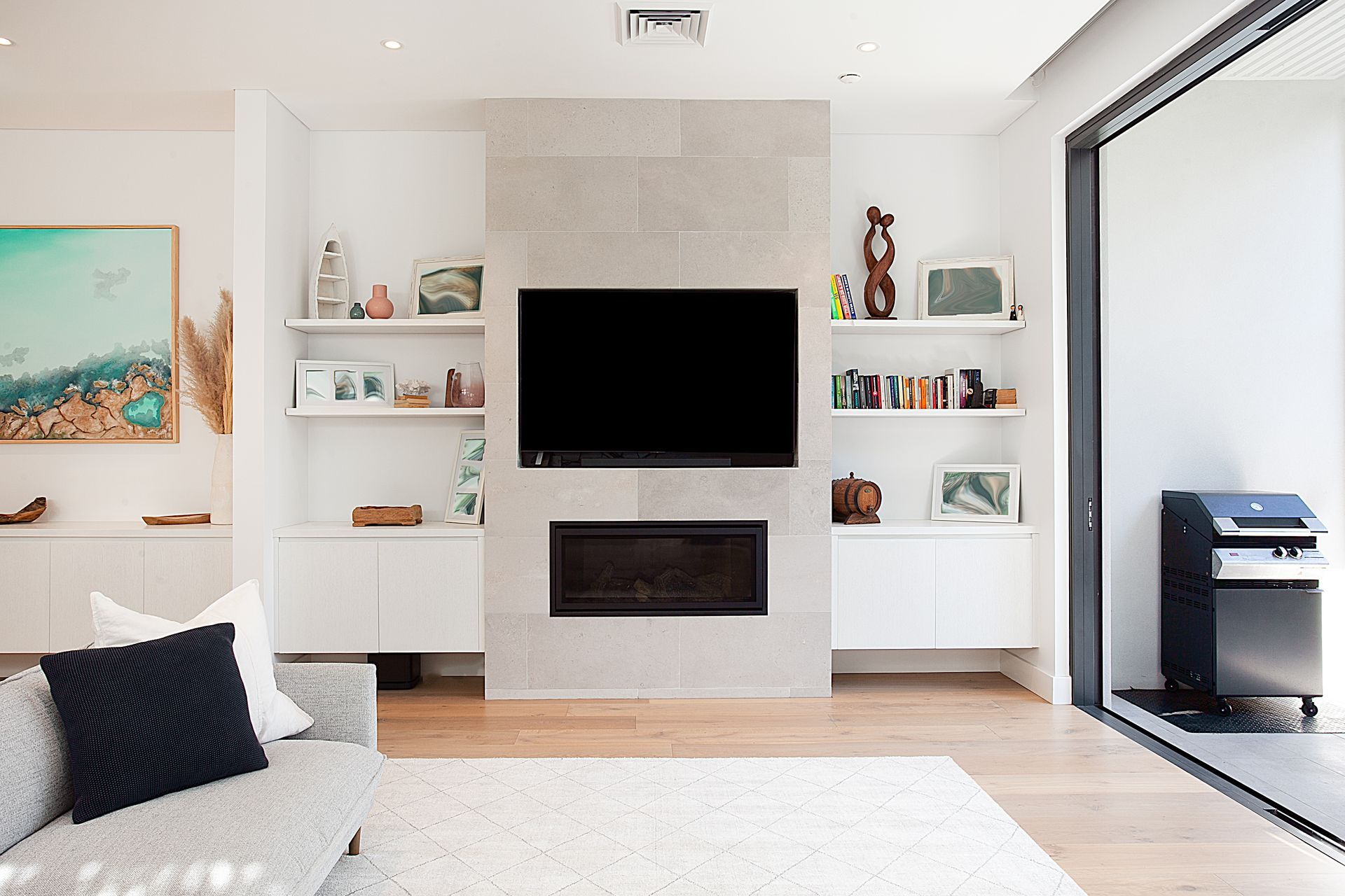 Luna Chiaro Limestone | Project by Styles & Virtue