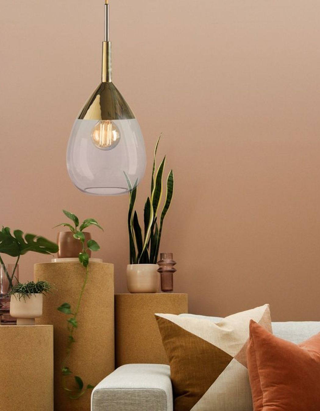 Special Lights - Lute Pendant