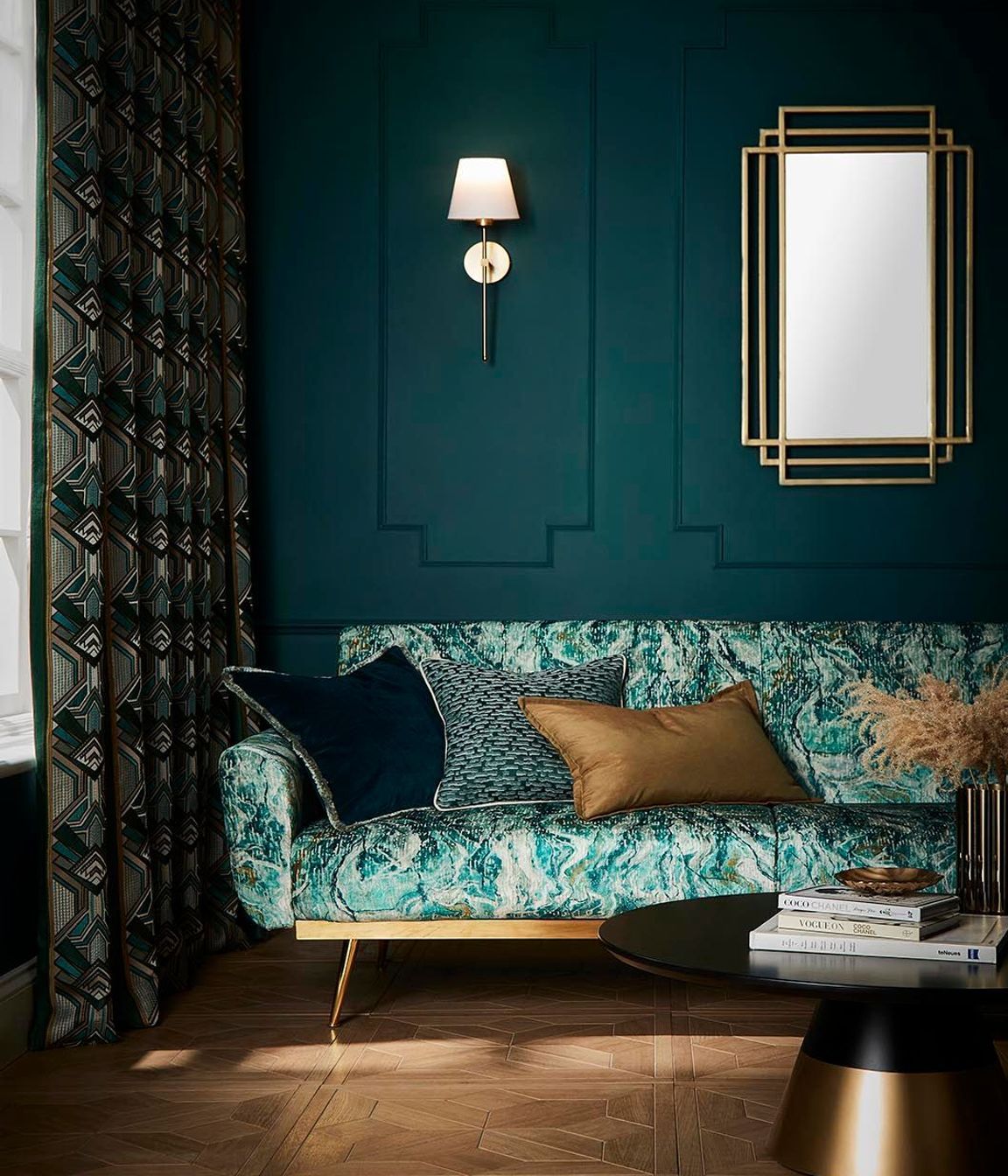 The Luxoria collection by ILIV, exclusive to Guthrie Bowron, is inspired by the enduring and iconic Art Deco style of the roaring twenties.