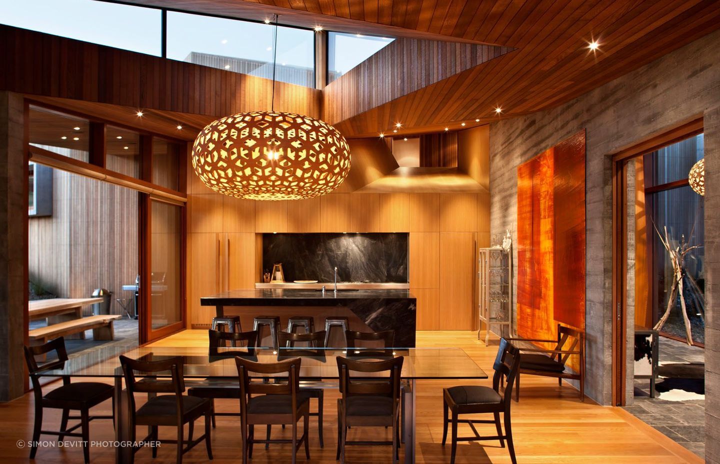 Te Kaitaka House, Lake Wanaka, designed by Stevens Lawson Architects.
