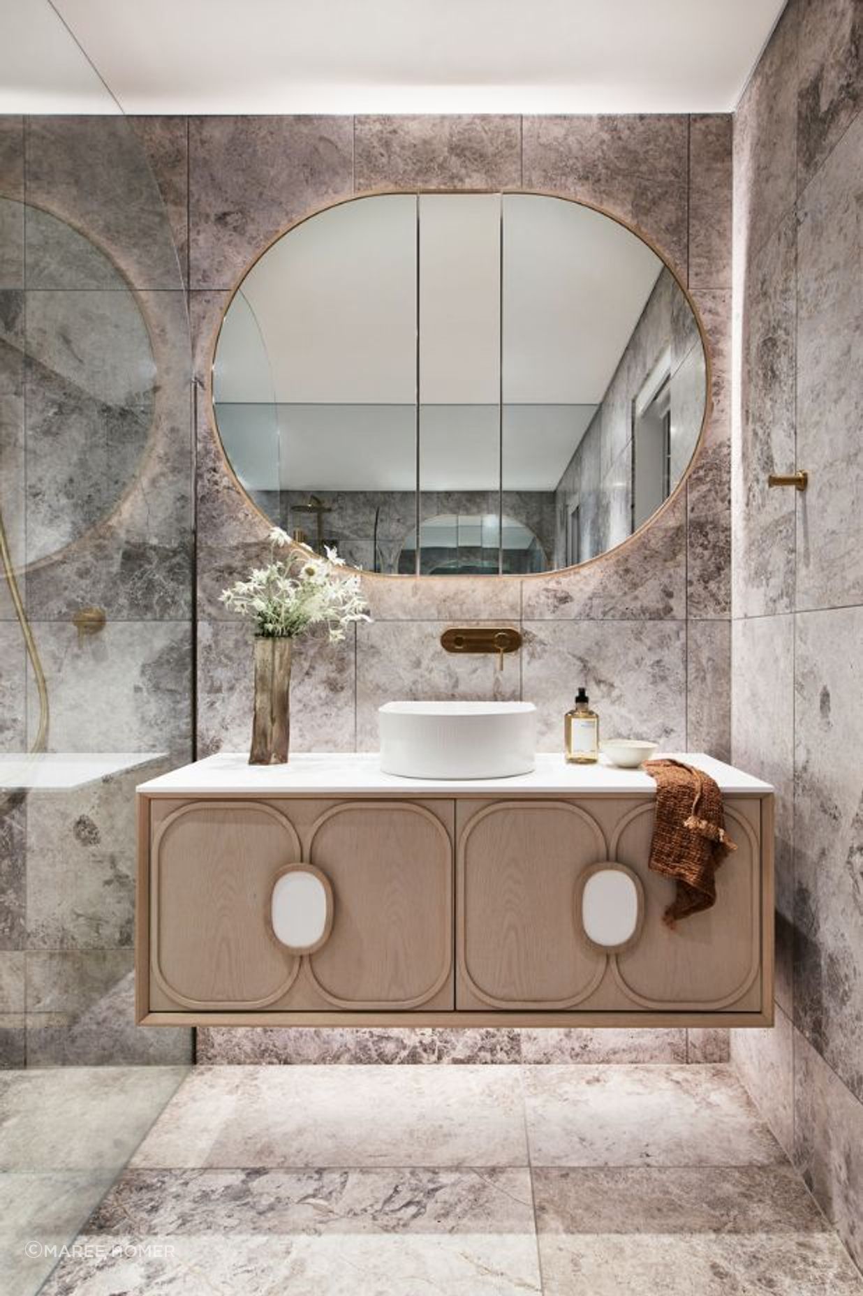 Manhattan Limestone | Catherine de Meur Interiors | Tess Thyregod