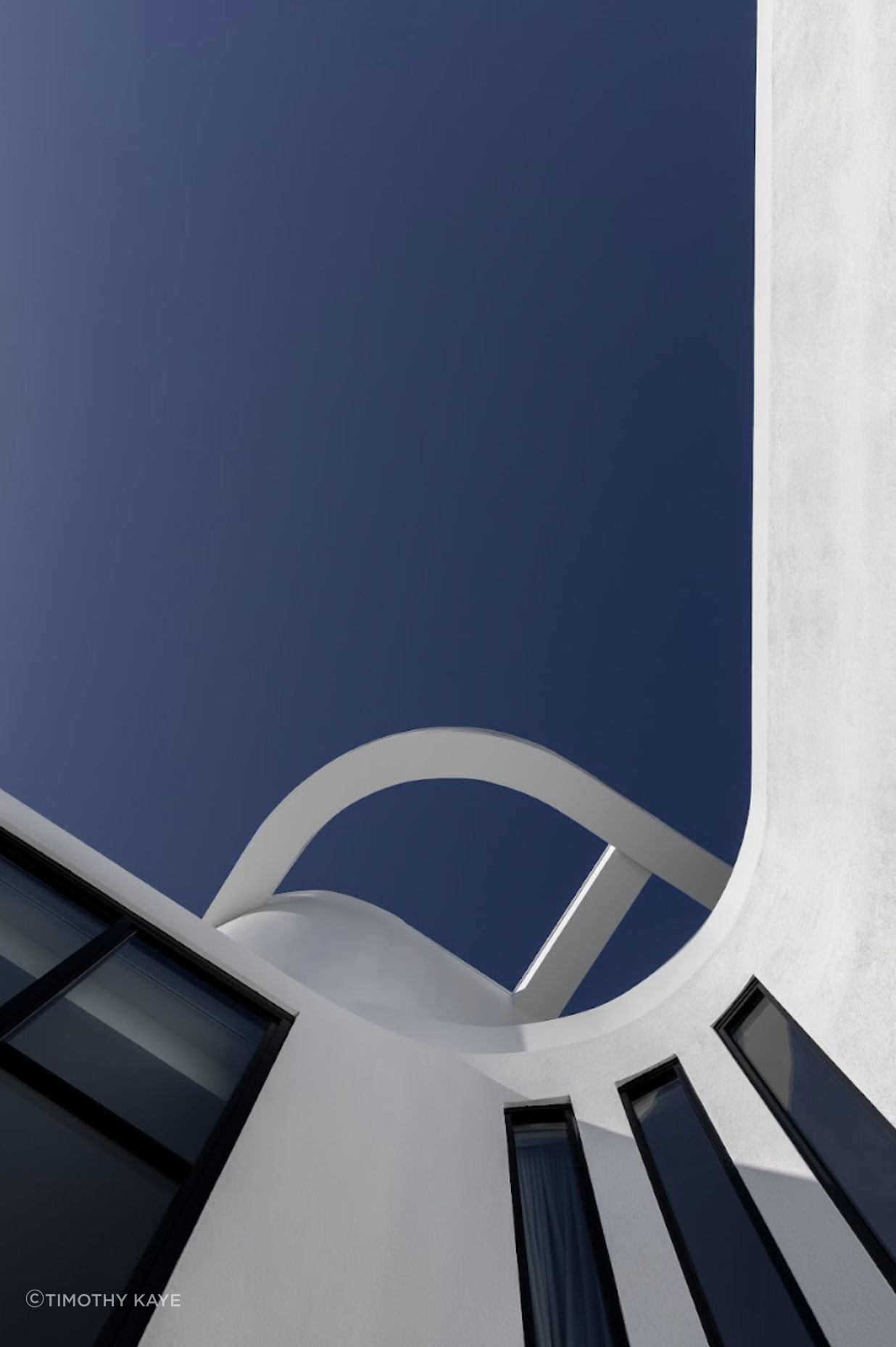 The brief? Create a serene haven that speaks to a touch of lavishness, with compelling connections and sleek curves.