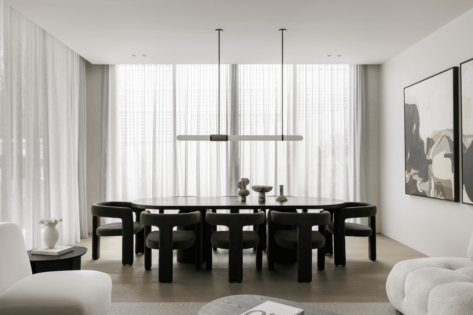 Matteo by Trinity meets in that enviable space between simplicity and sophistication – drawing inspiration from contemporary, minimalist forms, light-filled entities and timeless materials.