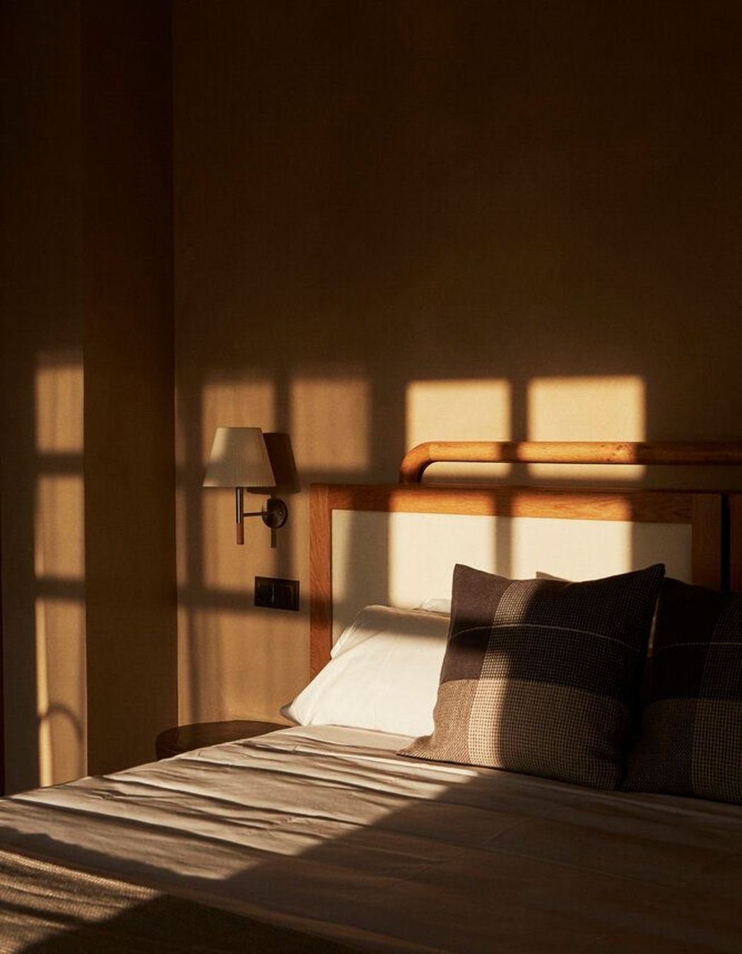 Mendi Argia by Enlightened Living | Photography by  Mari Luz Vidal