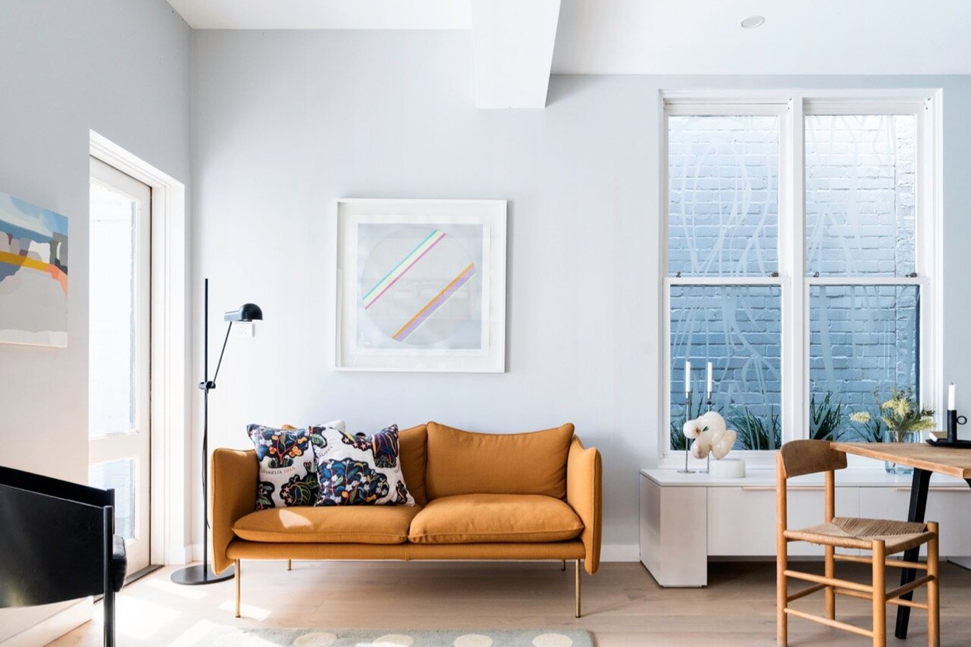 Mill Hill residence by ANNA.CARIN Design Studio | Photography by Justin Alexander