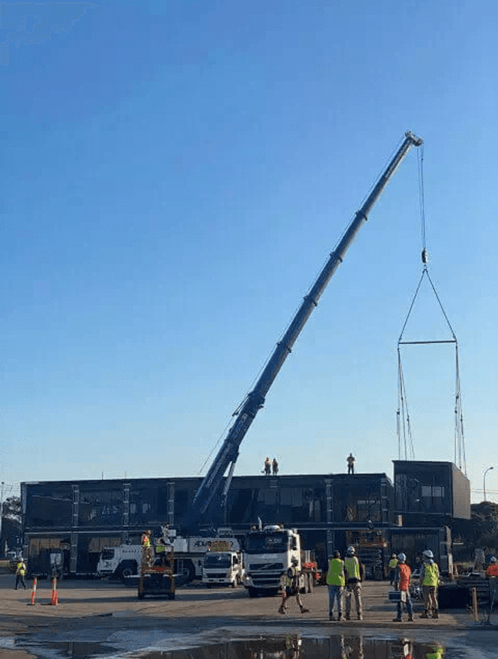 Installation of modules at Morwell TAFE. Construction by Modscape.