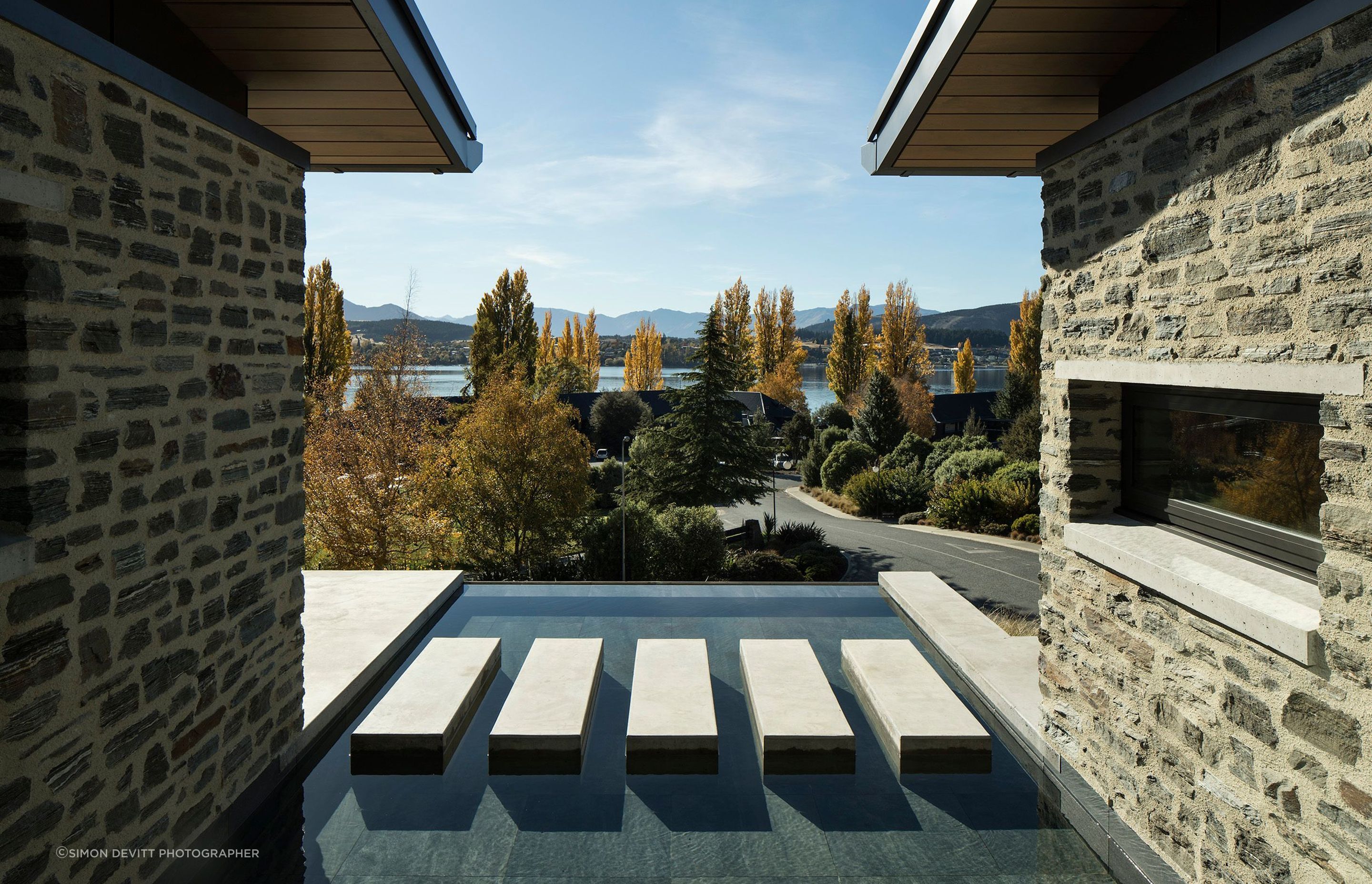 Mason &amp; Wales' Mt Aspiring House pays homage to the jaw-dropping views of Lake Wanaka and The Remarkables. Photograph by Simon Devitt.