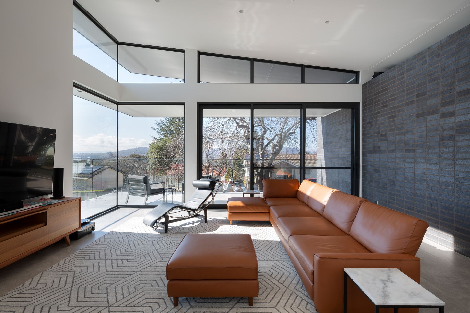 Munroe-Residence-4-v2.jpg